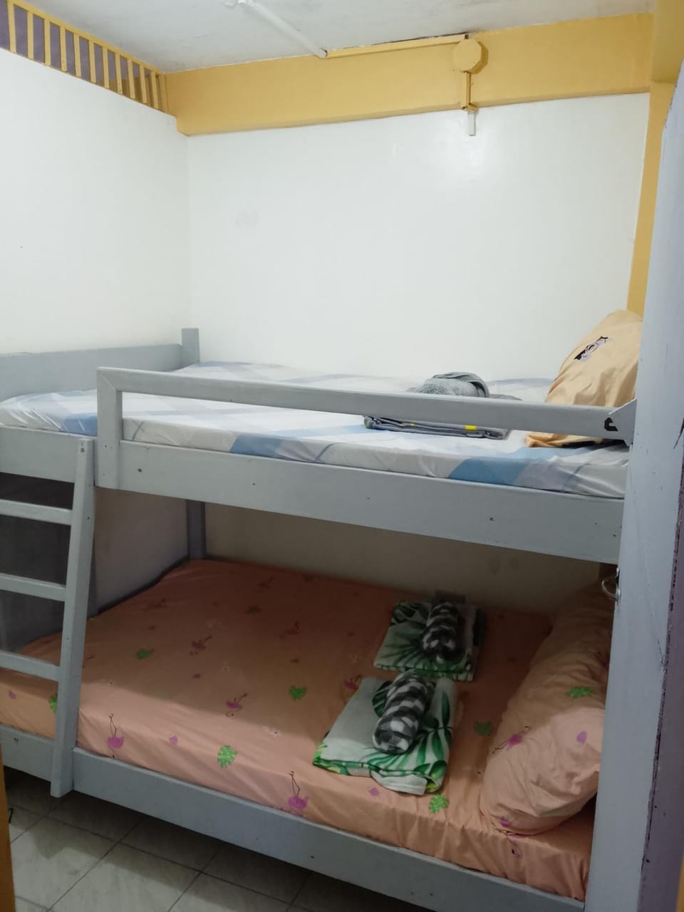Bed, Bedroom, bunk bed