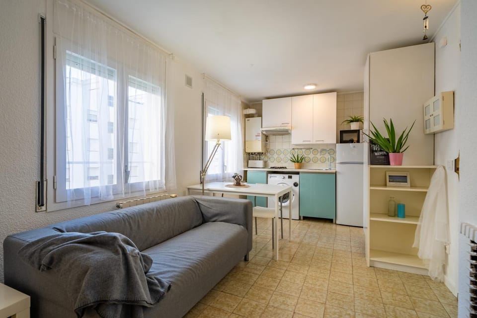 Living room, Dining area, kitchen