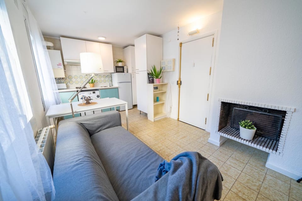 Living room, Dining area, kitchen