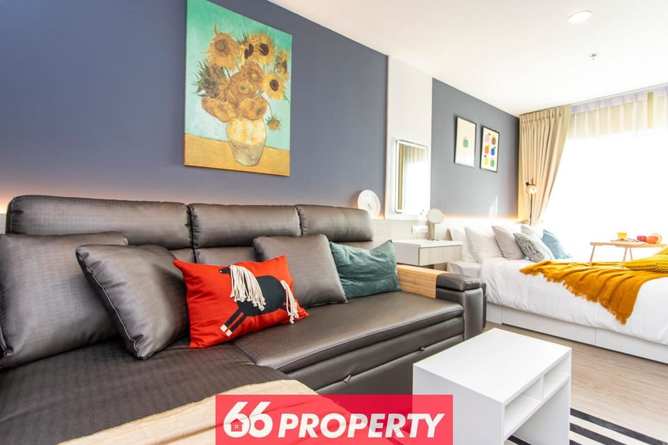 Long-Stay High Floor Apartment, Bangna, Near BTS, Malls Apartment in Bangkok