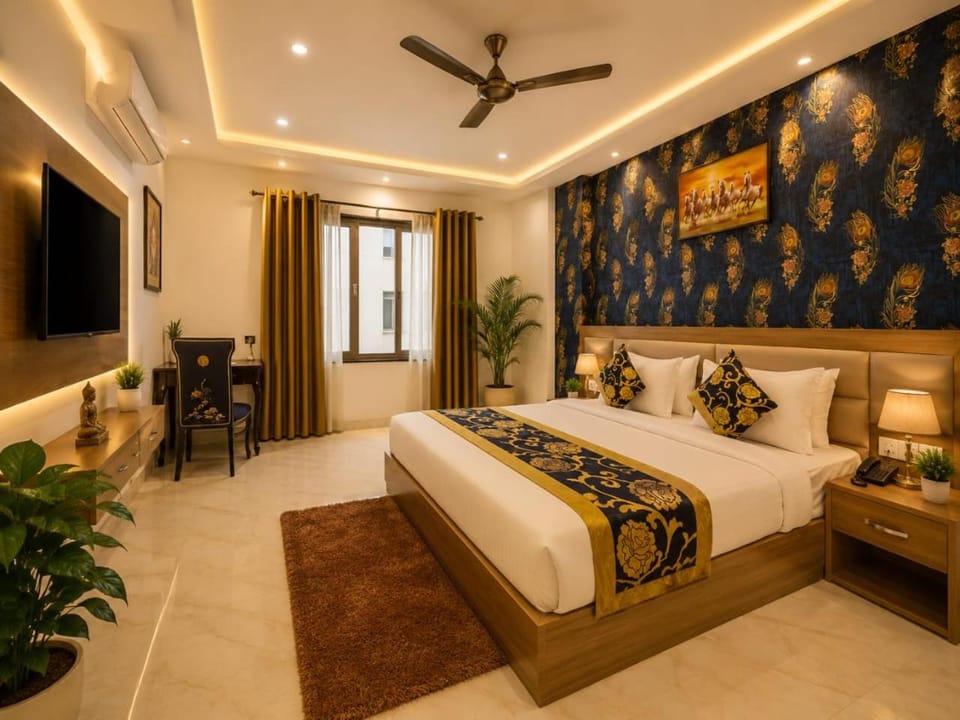 Communal lounge/ TV room, Bed, TV and multimedia, Photo of the whole room, Evening entertainment, Bedroom, fireplace