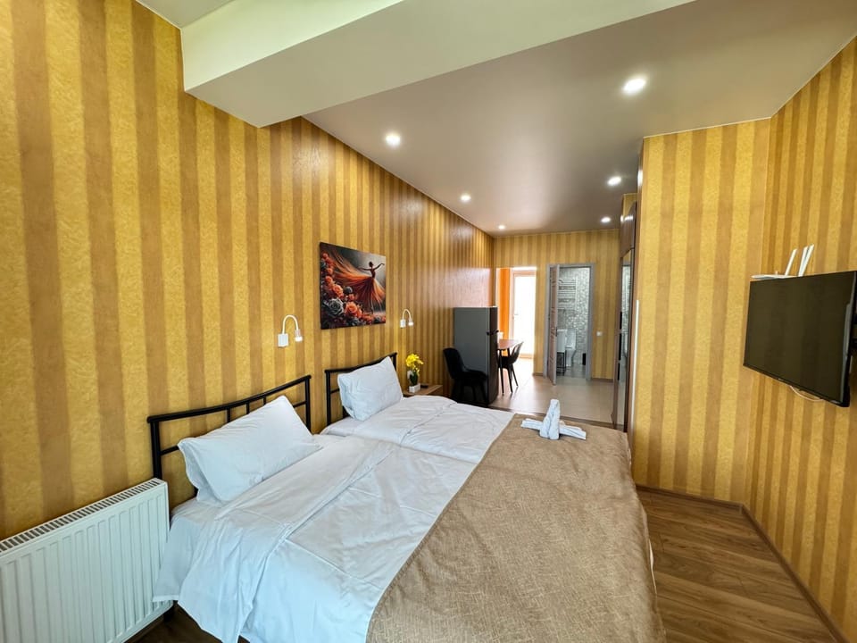 Communal lounge/ TV room, Bed, Photo of the whole room, Bedroom