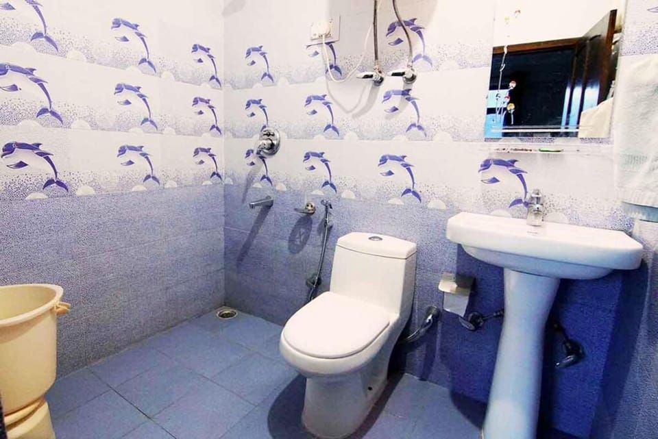 Toilet, Bathroom