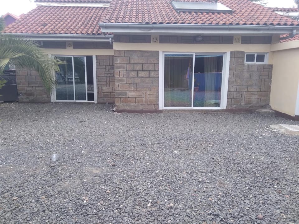 Nairobi Airport's Inn Bed and Breakfast in Nairobi