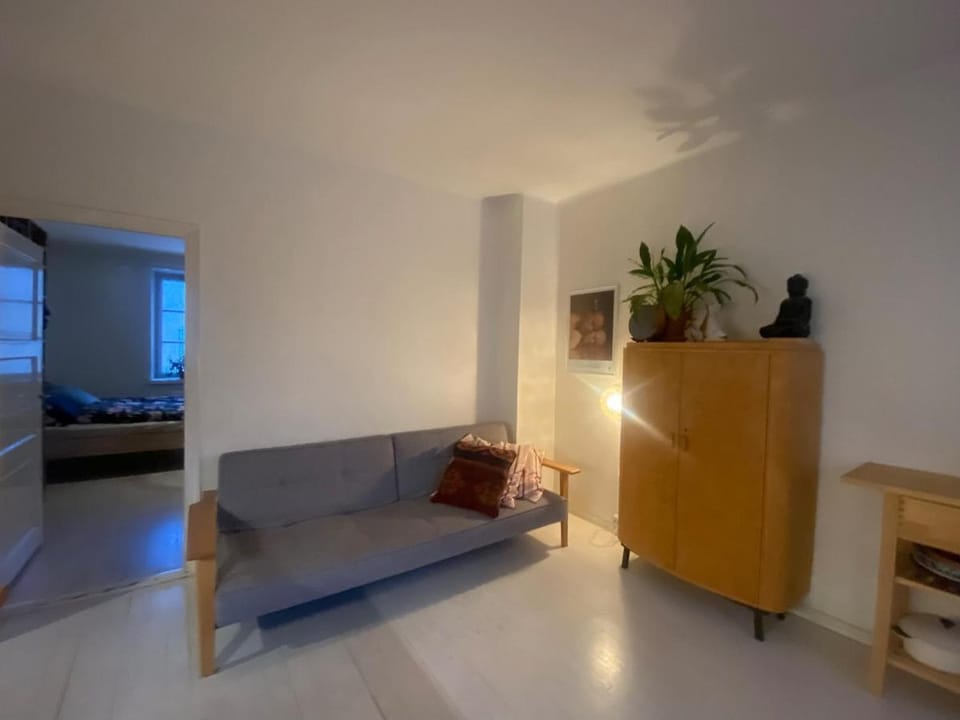 Cozy two-bedroom apartment close to the city center Apartment in Helsinki