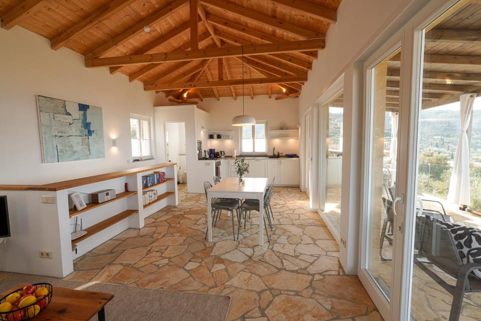 Philia-Modern Living with Panoramic Sea View House in Messenia