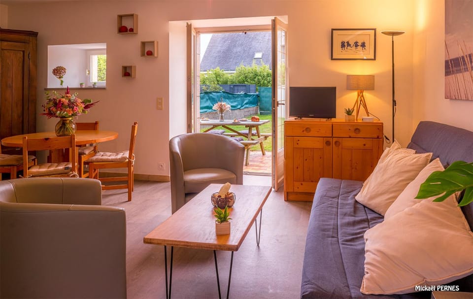REF 302 Larmor Plage 3 longère type 3 avec jardin House in Finistere
