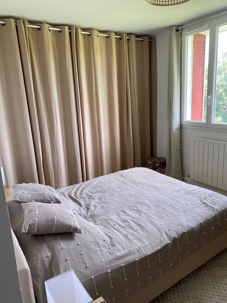 Maison T4 dans ancien corps de ferme avec lac House in Occitanie