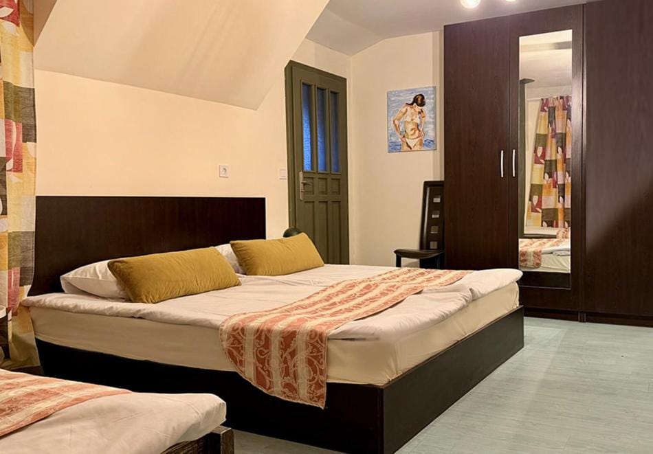 Къща за гости Арт Спектър Bed and Breakfast in Plovdiv Province