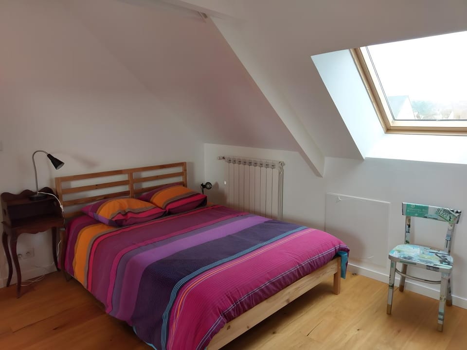 Property building, Living room, Bedroom