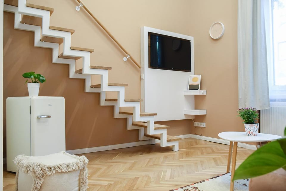 TV and multimedia, Photo of the whole room