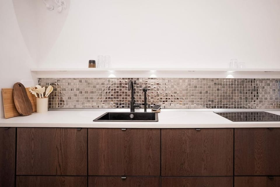 Kitchen or kitchenette, stove, stove, kitchen, kitchen