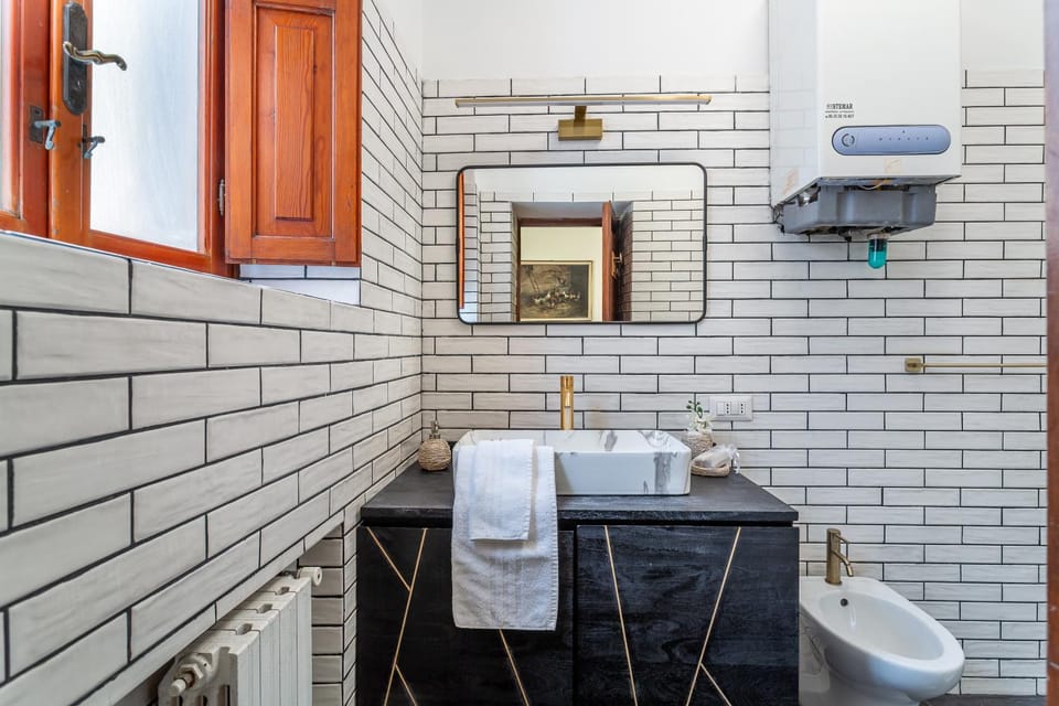 Bathroom, bidet
