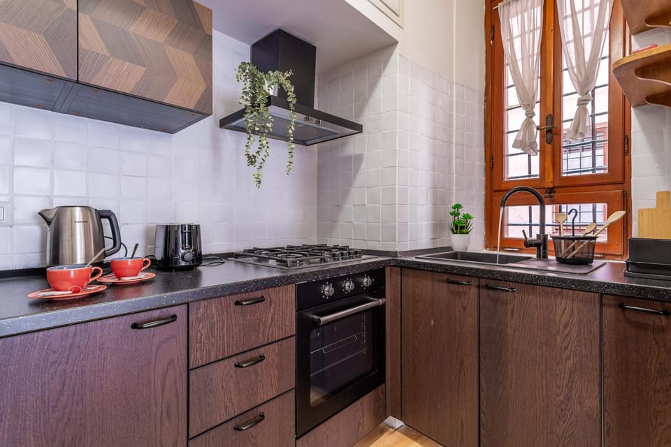 Kitchen or kitchenette, oven, toaster, kitchen, kitchen