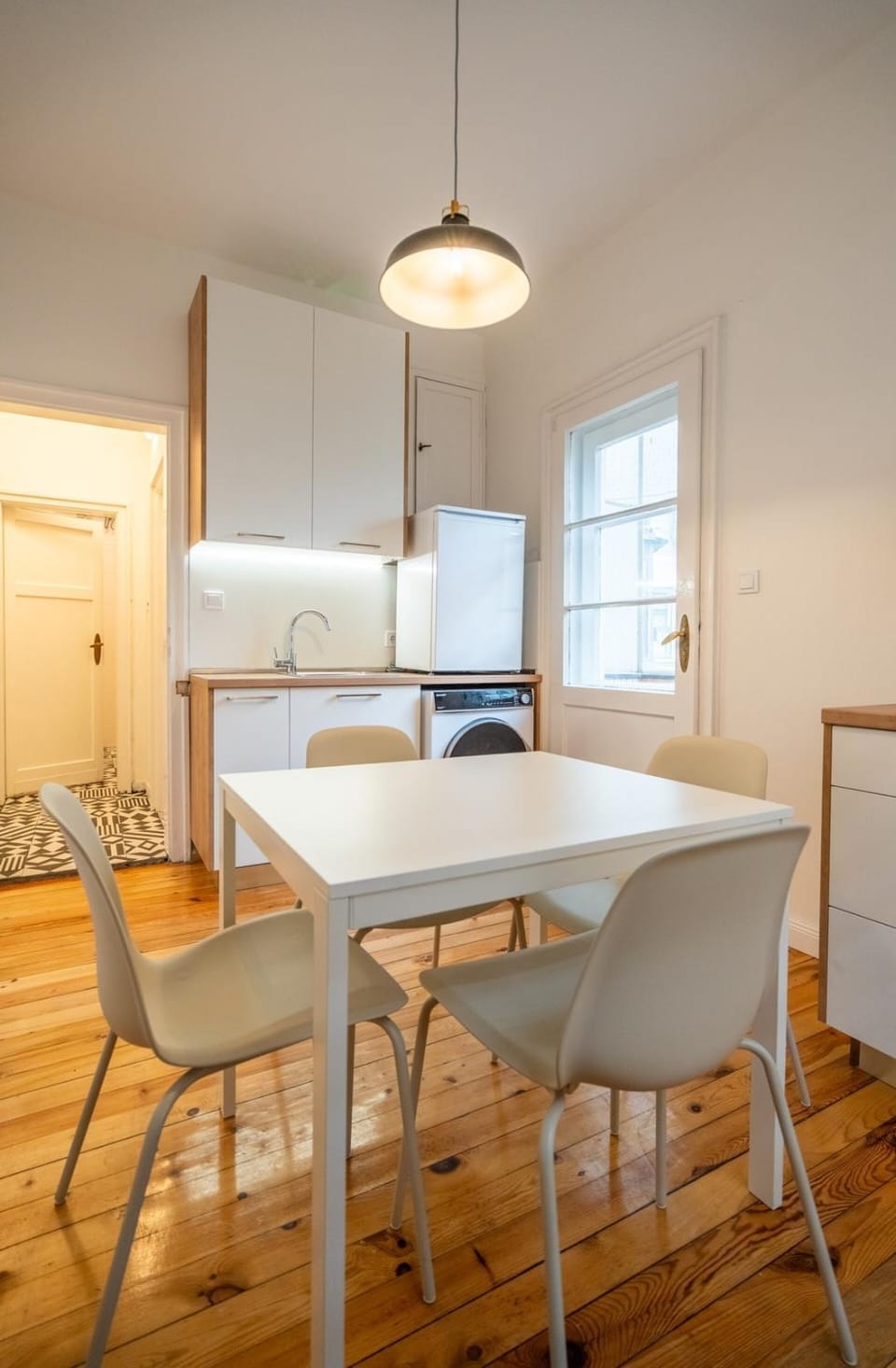 Simple & Spacious 2 BDR in Prime Location Apartment in Sofia