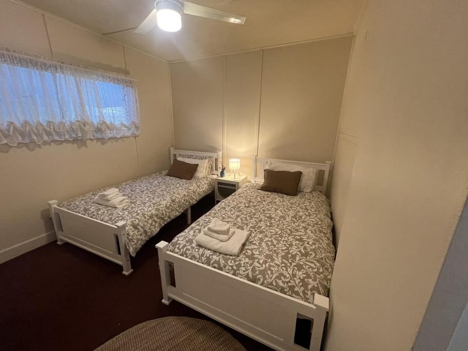 Cosy Heritage Cottage House in Ararat
