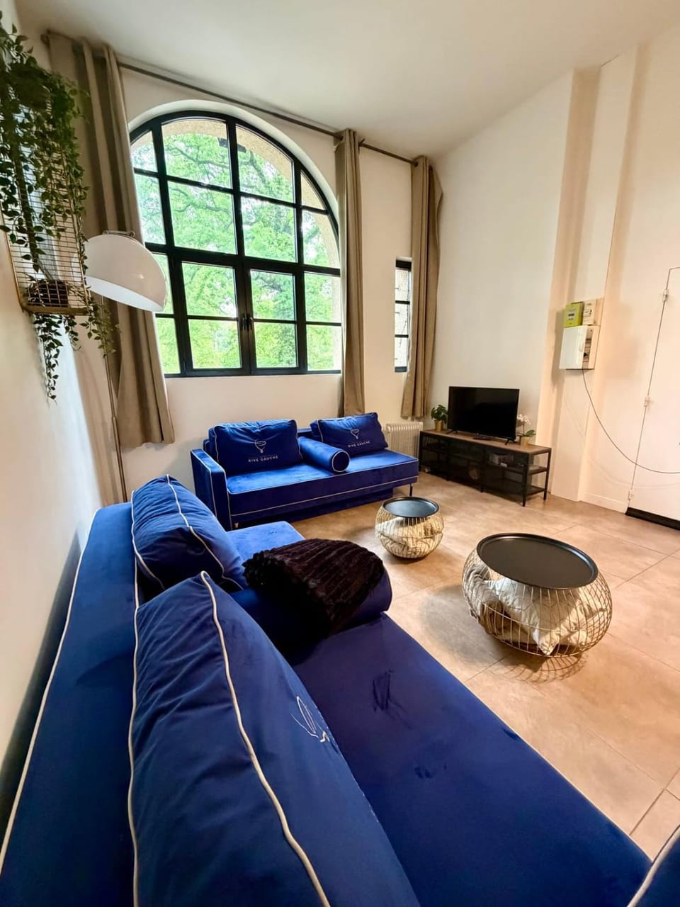 Charmant appartement mezzanine à Barbizon Idéal pour 6 personnes Apartment in Barbizon