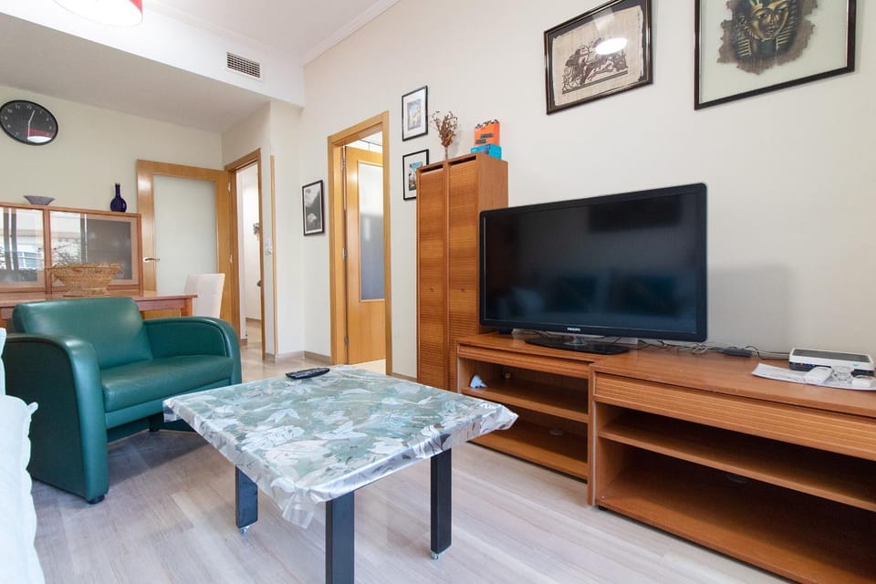 Communal lounge/ TV room, Living room