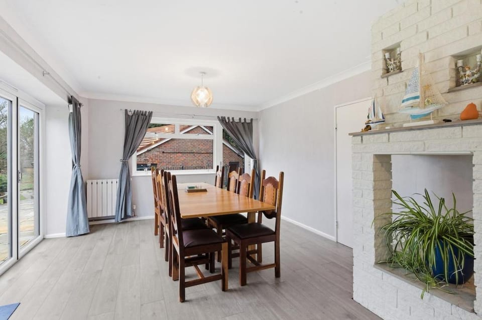 Dining area, Dinner