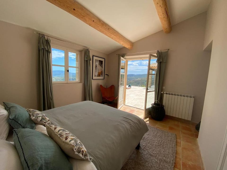 Villa Giralda - Piscine et Vue sur le Golfe de St-Tropez Villa in Grimaud