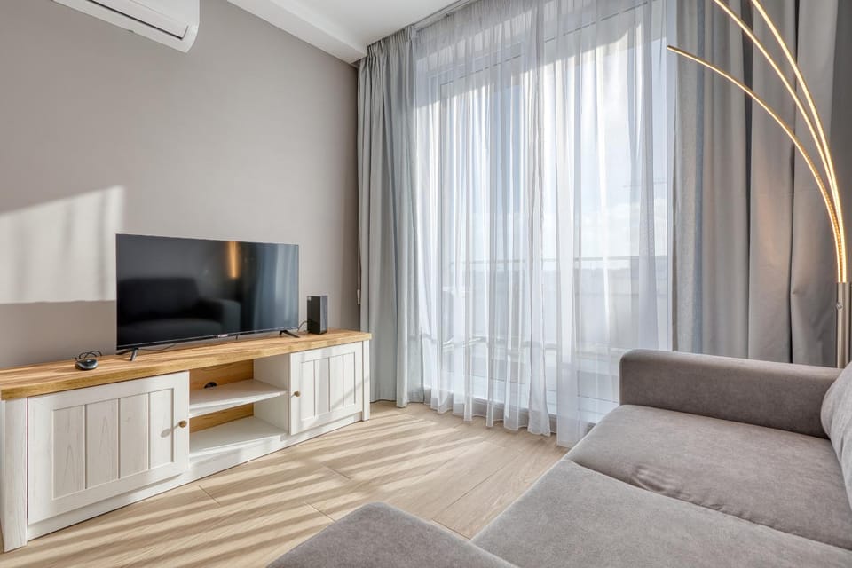 Elegant and bright one bedroom apartment in central location AFRE1-1 Apartment in Malta