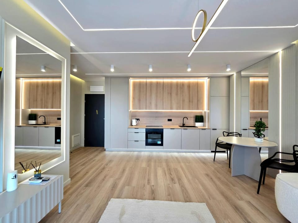 Kitchen or kitchenette, Living room