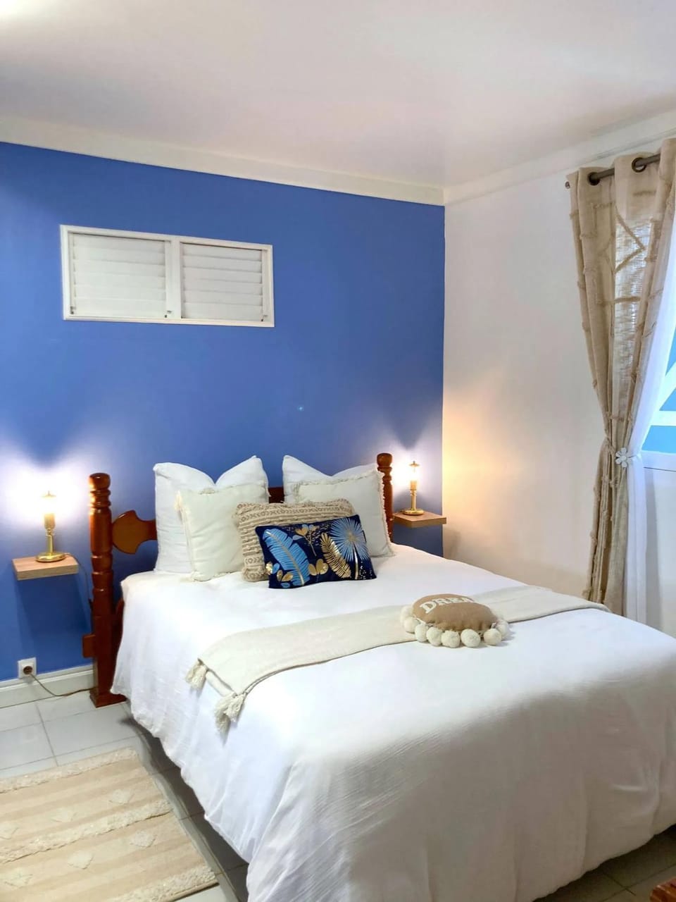 Villa avec piscine privée à Ducos, 200 m² Villa in Martinique