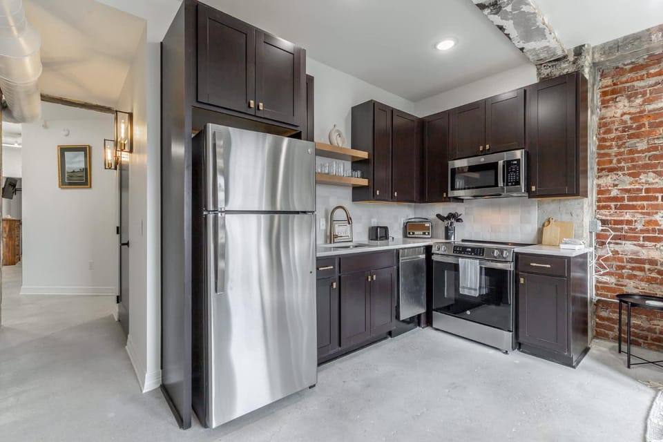 Kitchen or kitchenette, dishwasher, microwave, oven, pet friendly, stove, toaster