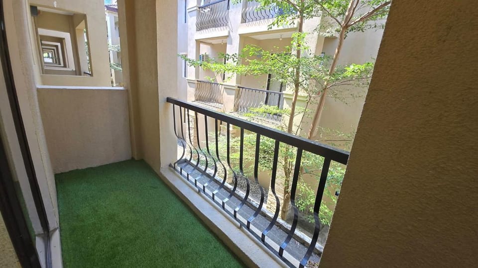 924 Villa Tropez Tower Apartment in Paranaque