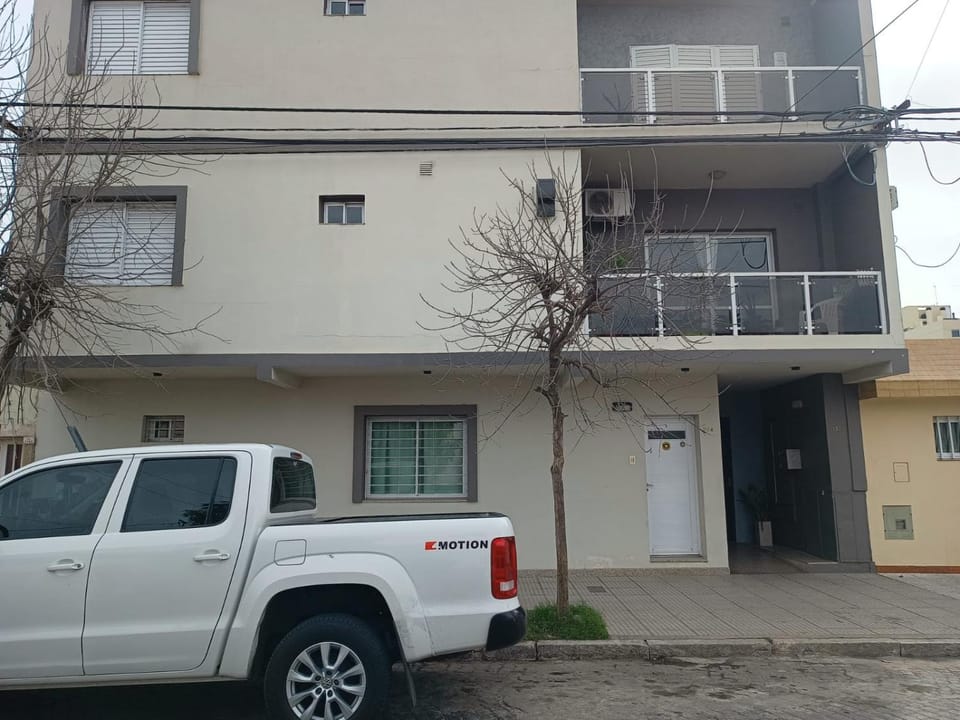 Departamento amoblado completo zona céntrica - todos los servicios Apartment in Cordoba Province