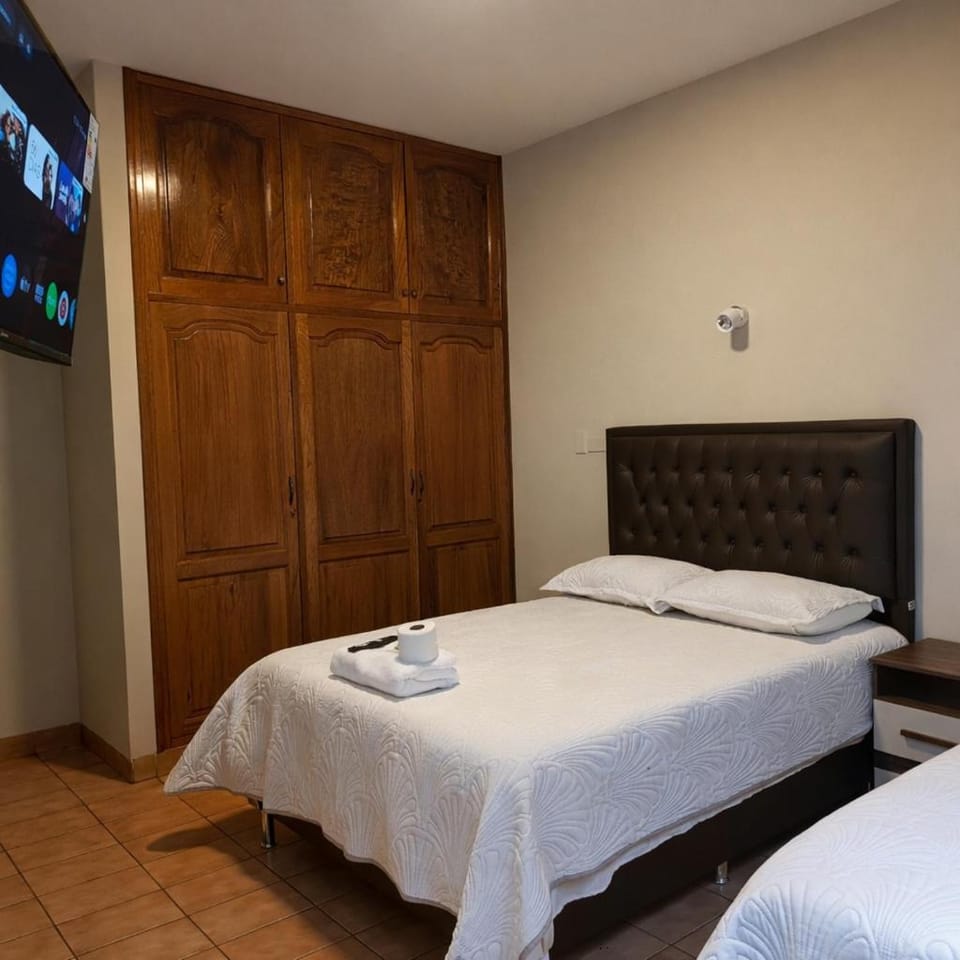 Casa de Huéspedes Copacabana - Cochabamba Hotel in Cochabamba