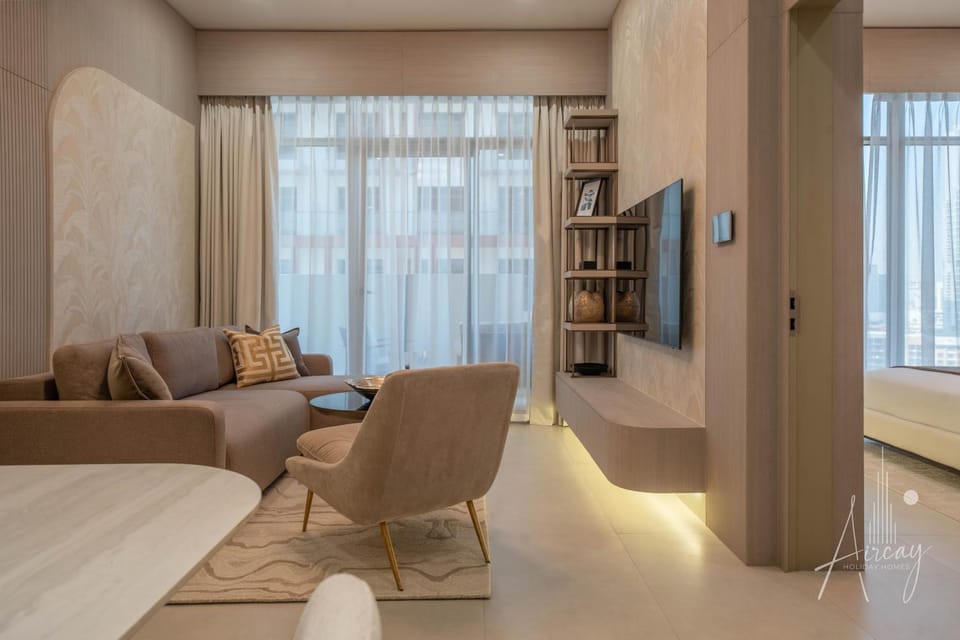 Modern Japandi 1BR Rooftop Infinity Pool & Views Apartment in Dubai