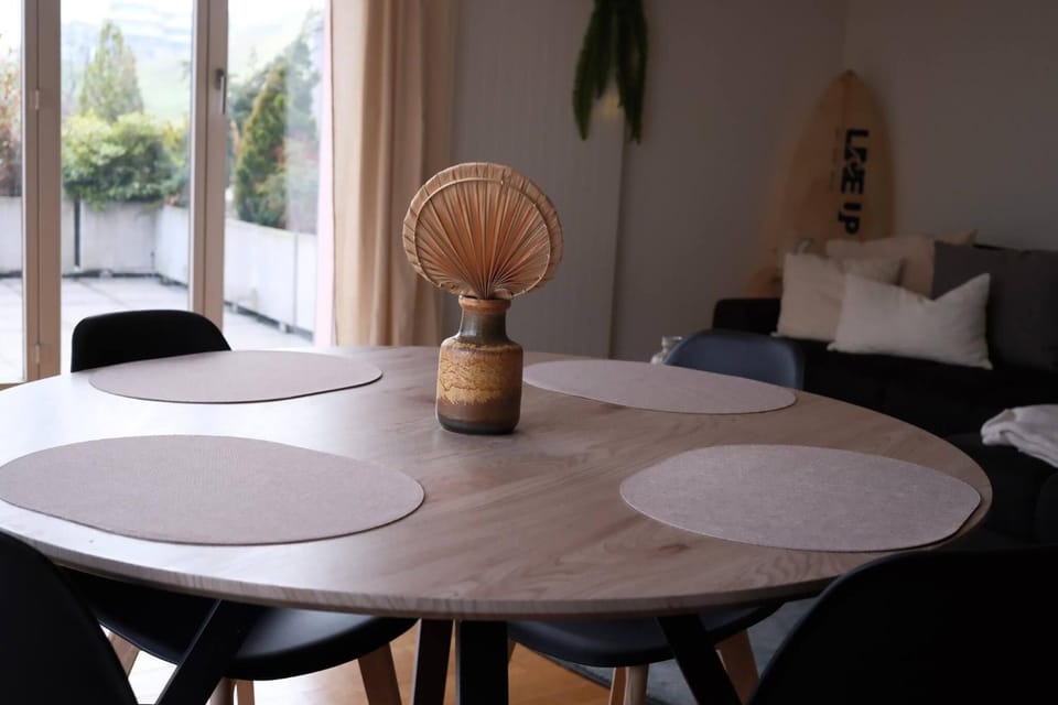 LINE UP - 2,5 Zi Whg mit Seeanstoss - Beckenried Apartment in Nidwalden
