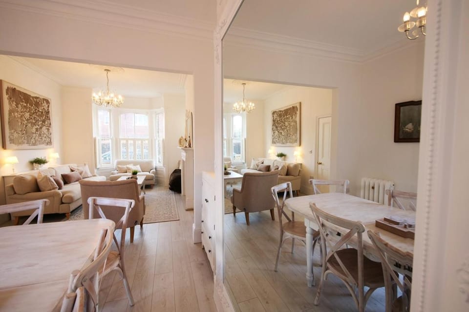 Living room, kitchen