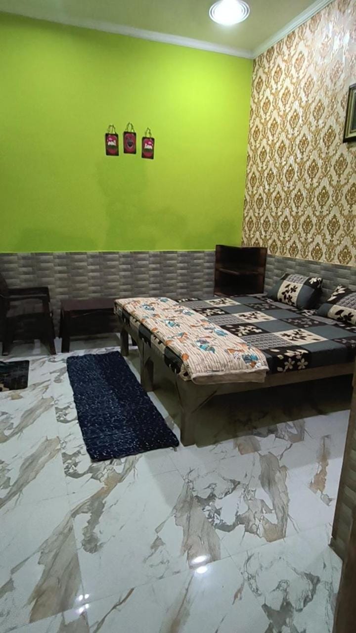 Vraja Kishori Sewa Dham Vacation rental in Uttar Pradesh