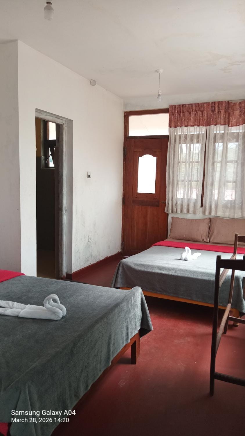 Siloneeds homes Bed and Breakfast in Nuwara Eliya