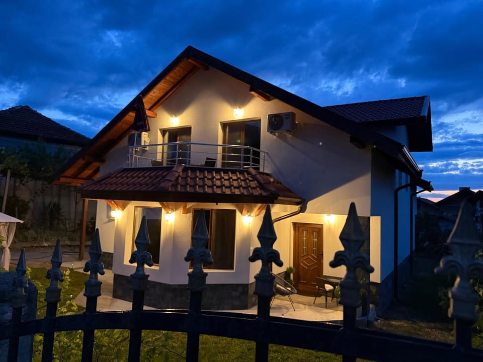 Bianca Guest House Sapareva banya House in Bulgaria