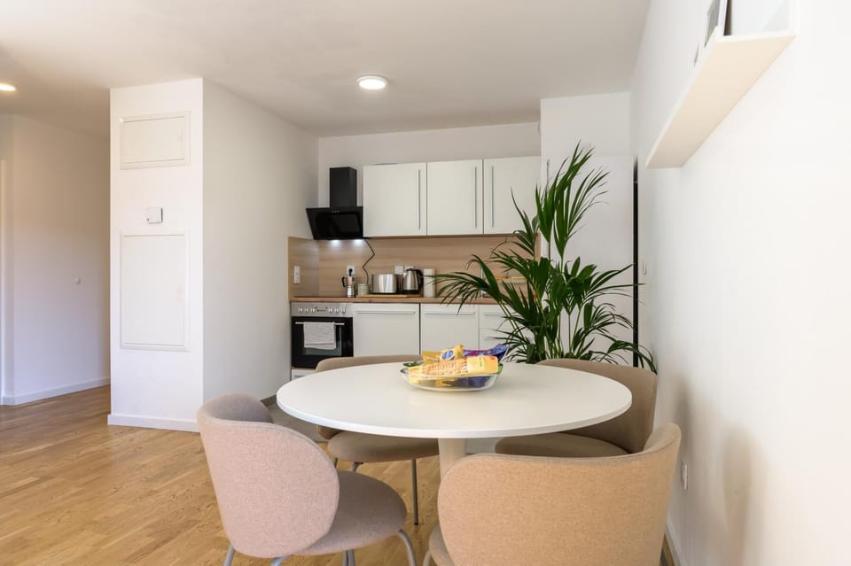 Property building, Kitchen or kitchenette, Living room