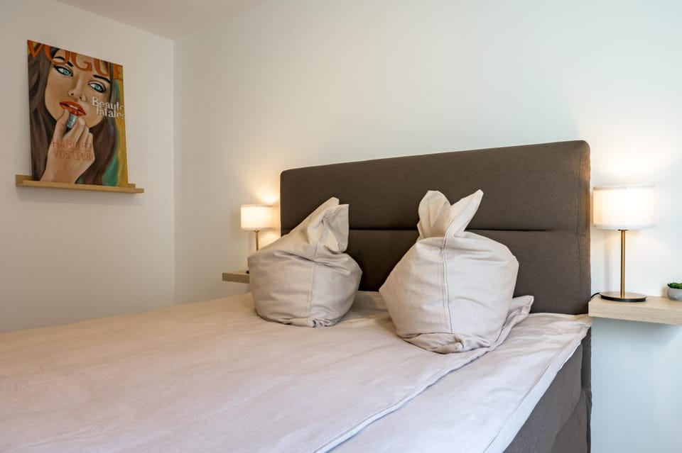 Living room, Bedroom