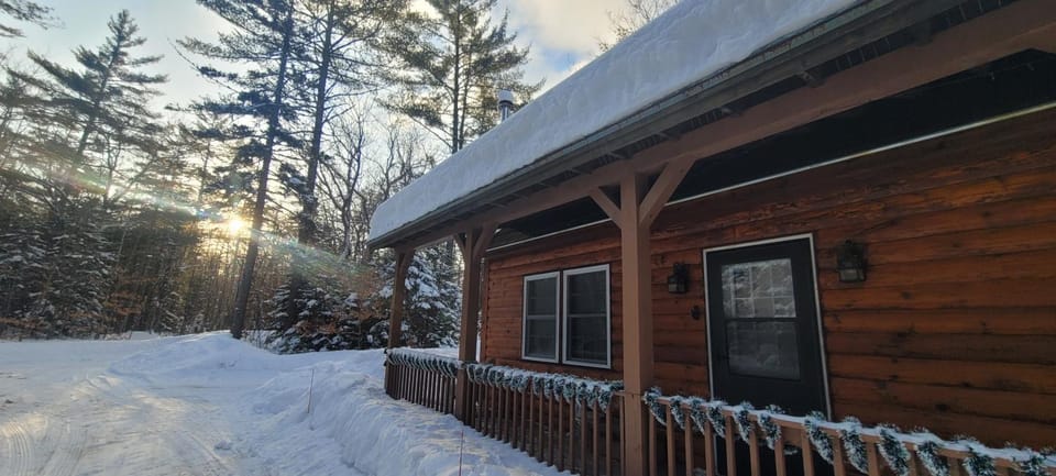 Ohana cabin Cabin in Hanover