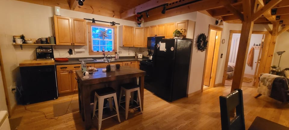 Ohana cabin Cabin in Hanover
