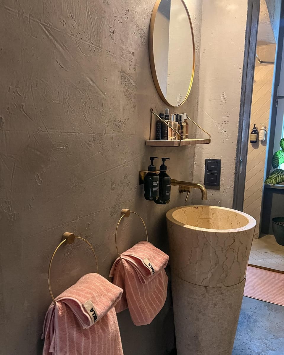 70sqm Creative Design Apartment in Berlin city center - 3 rooms - balcony - walk in shower - design kitchen Apartment in Berlin