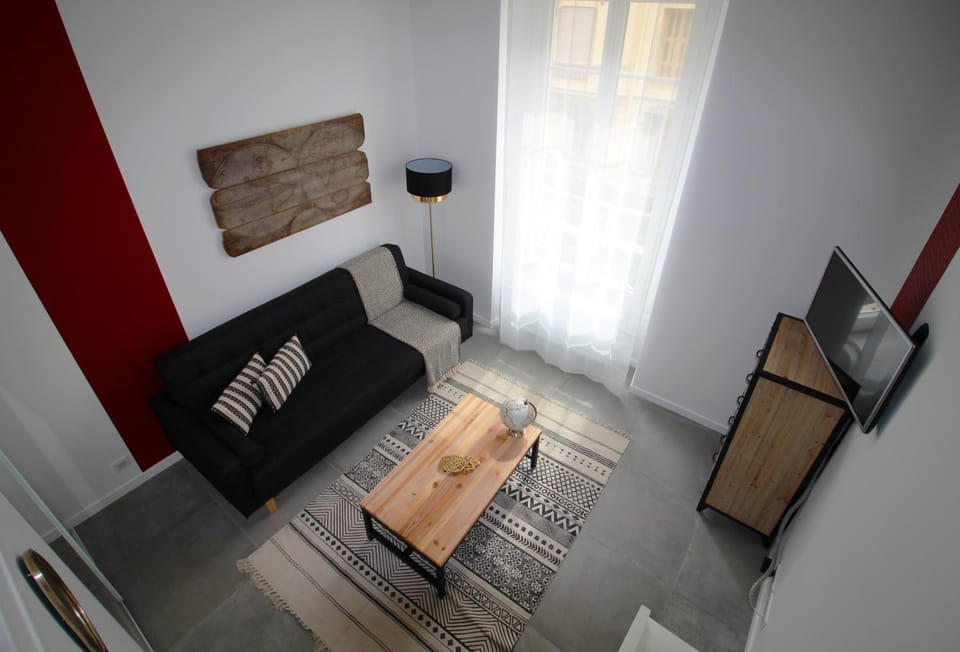 Property building, Living room