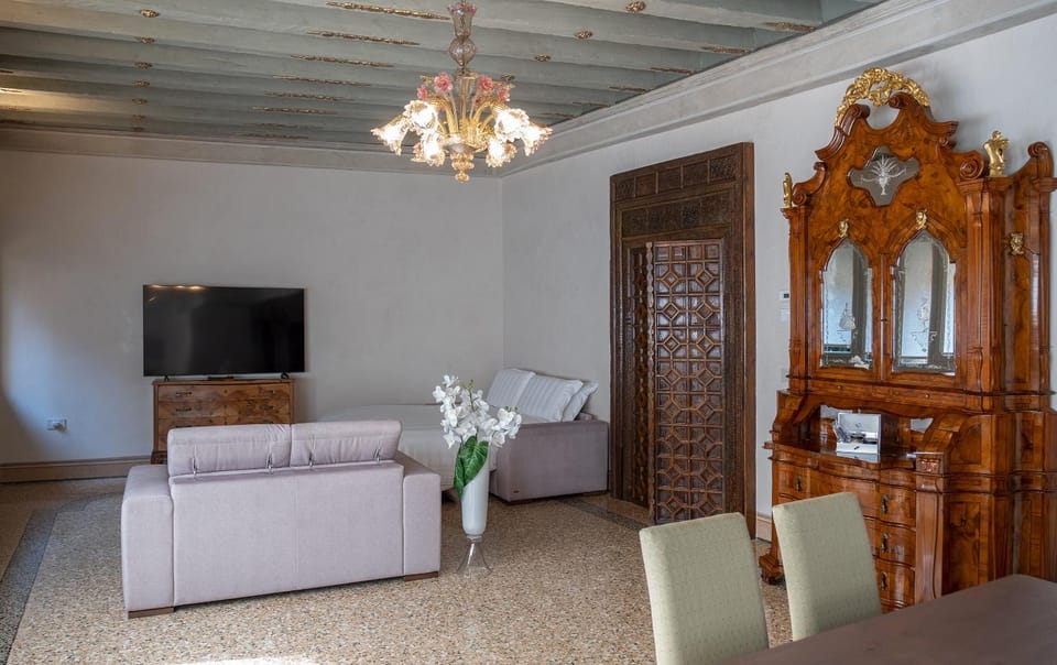 TV and multimedia, Living room