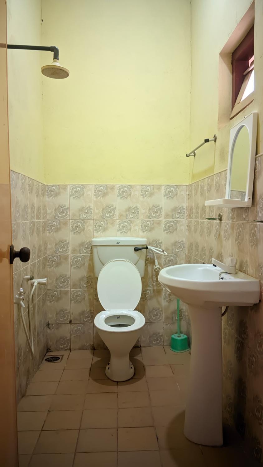 Toilet, Bathroom