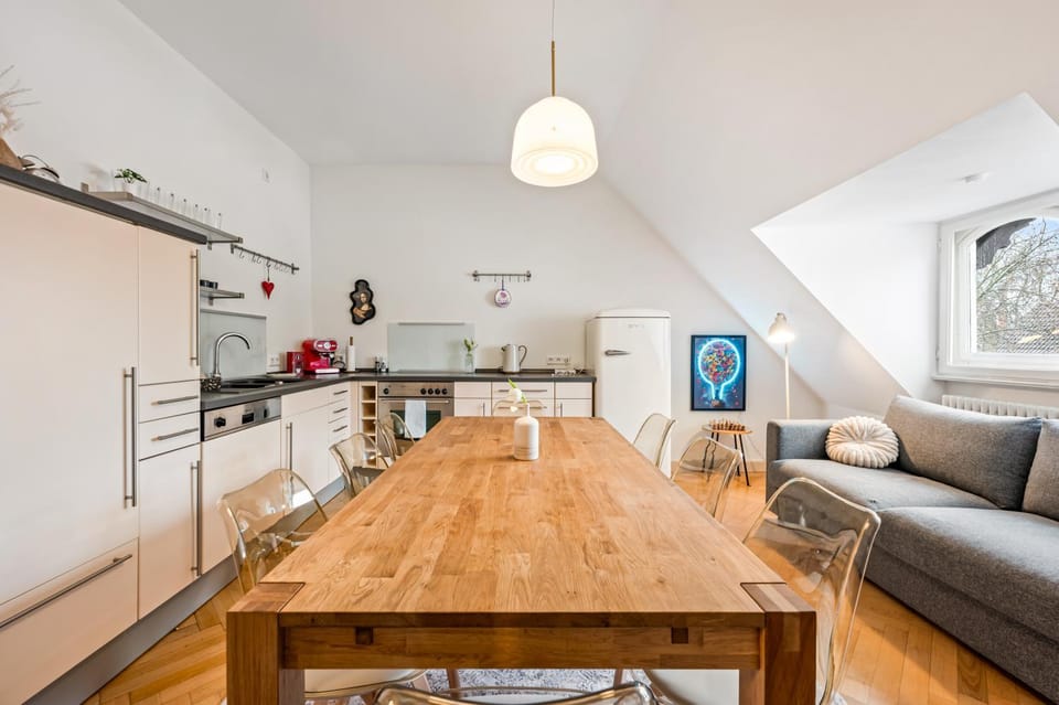 Dining area, Food, kitchen