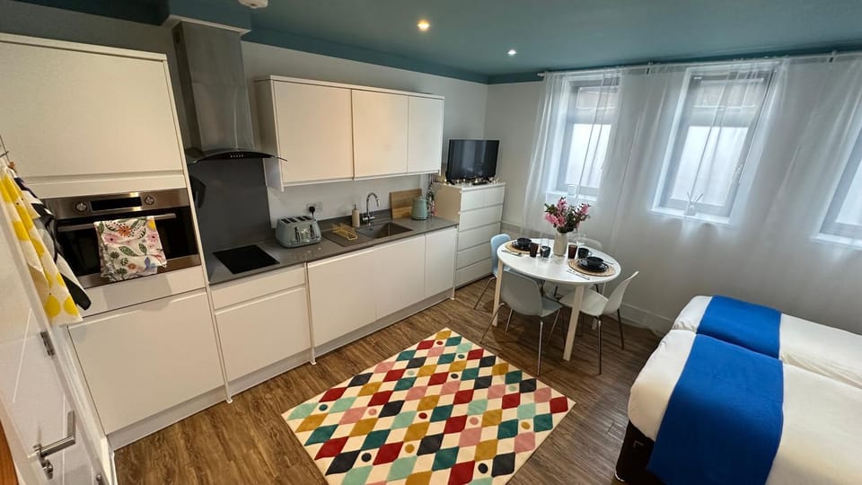 Beautiful Studio Flat Apartment in London