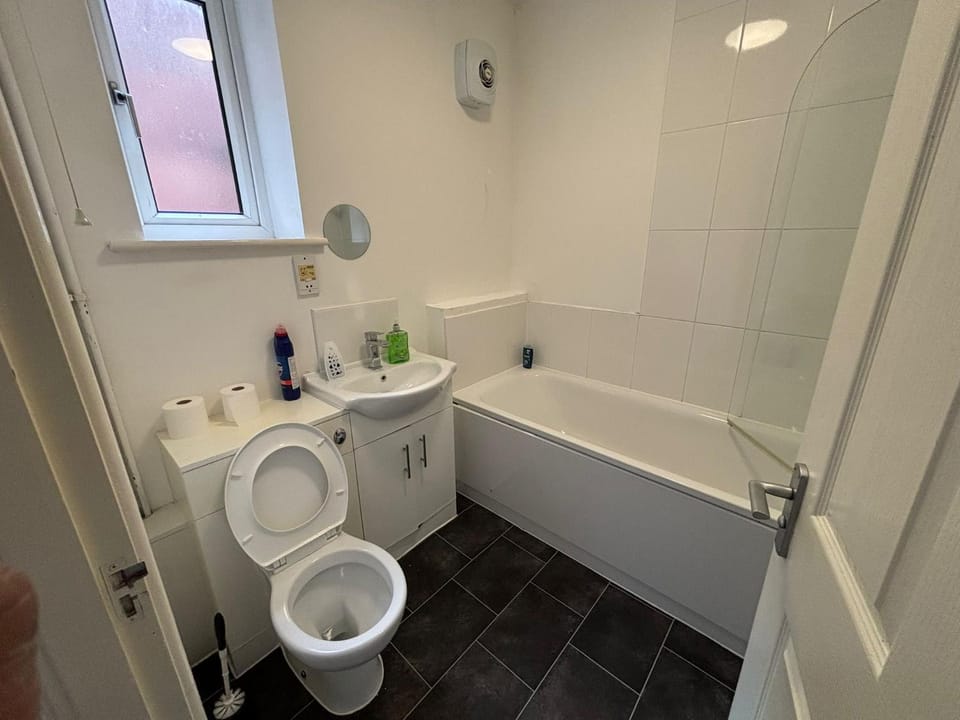 Doncaster City Centre Immaculate 1 Bedroom flat Apartment in Doncaster