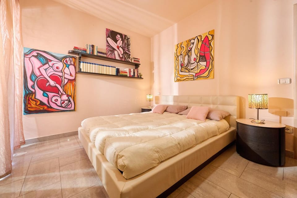 Living room, Bedroom