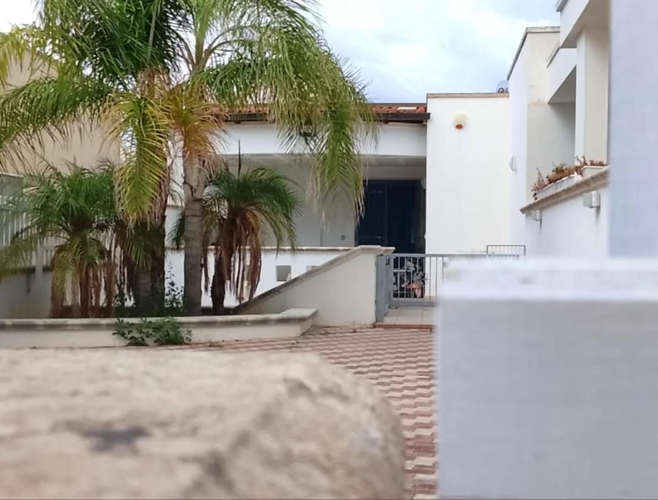 MAHIA SOPRA by SALENTO OASIS House in Apulia